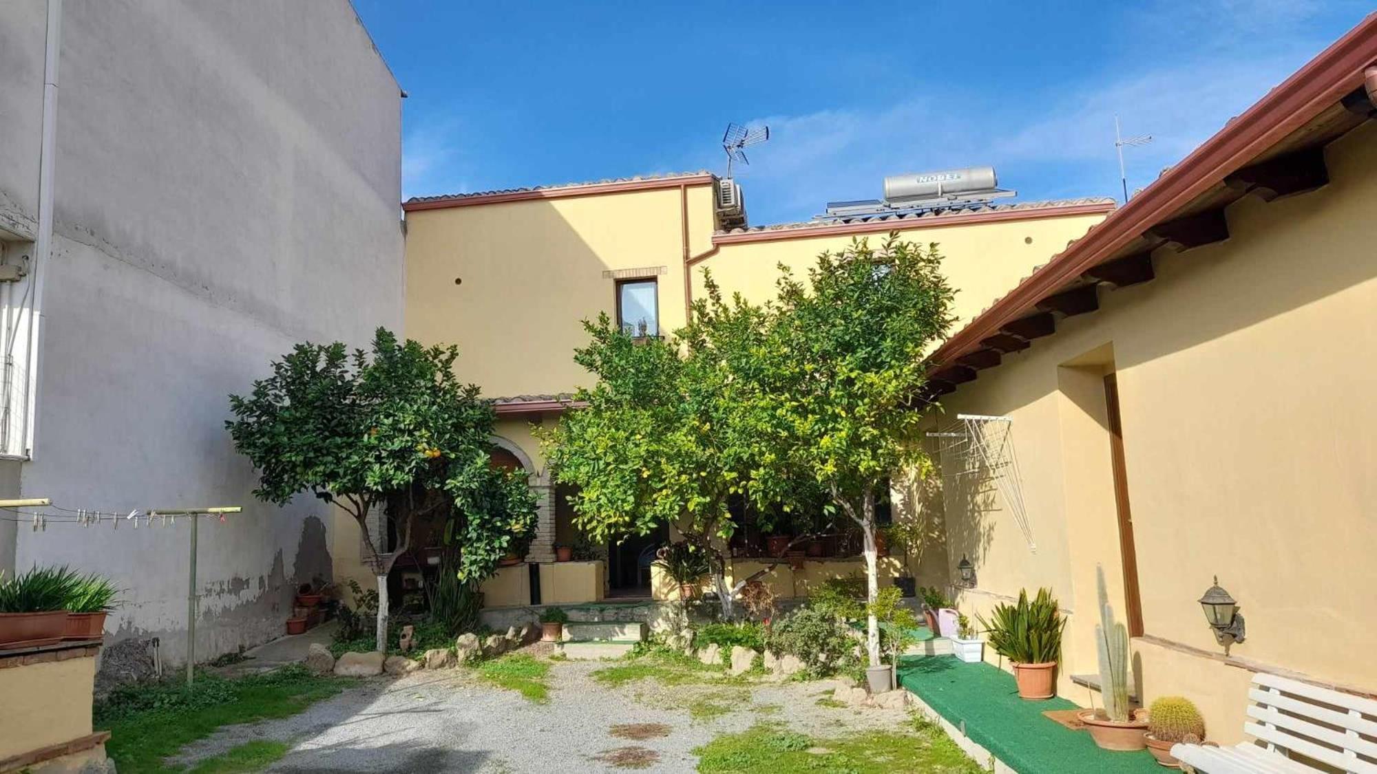 B&B Gli Archi Sìnnai Exterior foto